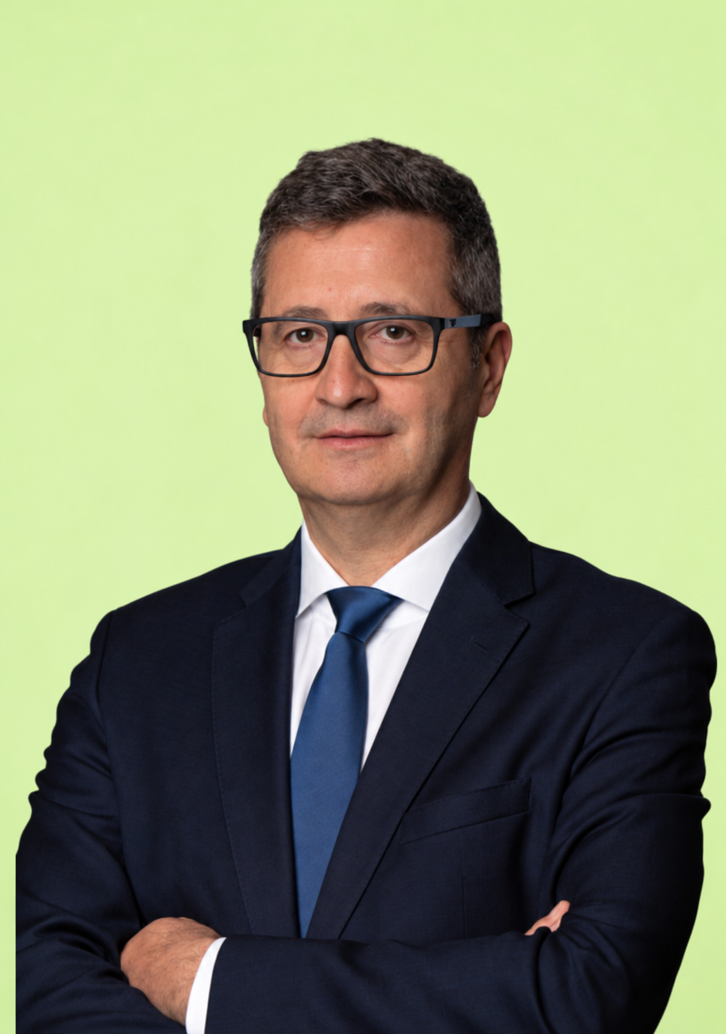 Alberto González